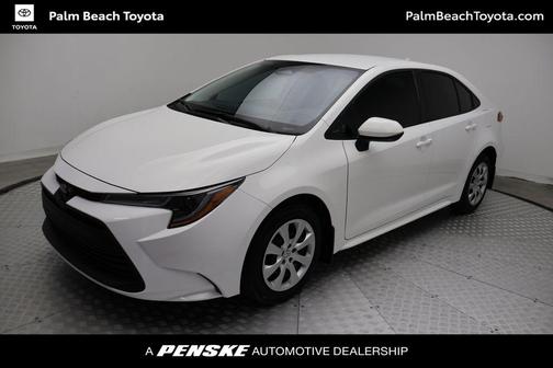 2025 Toyota Corolla LE