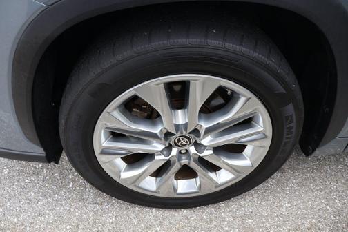 2020 Toyota Highlander Hybrid Limited