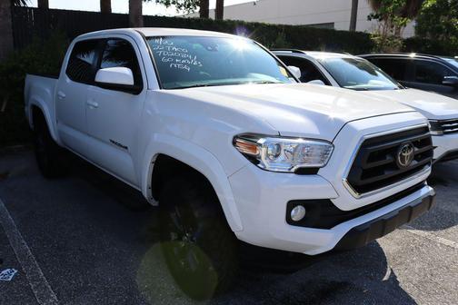 2022 Toyota Tacoma SR5