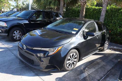 2022 Toyota Corolla Hybrid SE