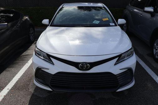 Ice Cap 2023 Toyota Camry LE