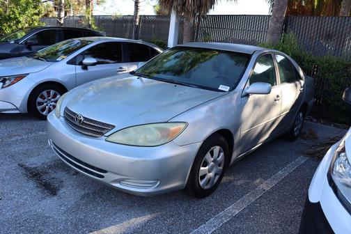 2004 Toyota Camry LE