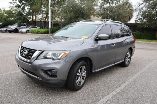 2019 Nissan Pathfinder SV