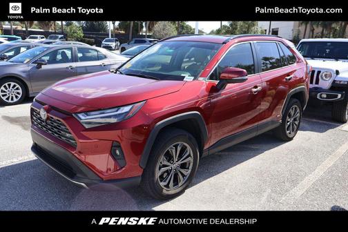 2024 Toyota RAV4 Hybrid SE