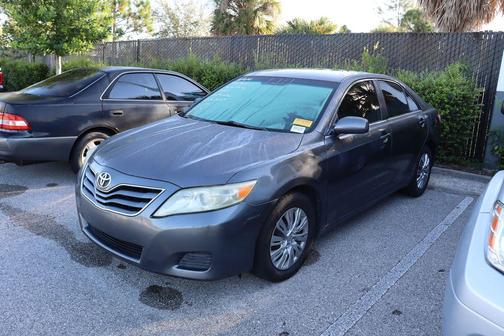 2010 Toyota Camry LE