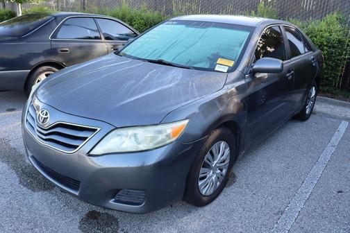 2010 Toyota Camry LE