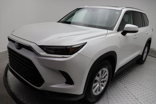 2025 Toyota Grand Highlander Hybrid XLE