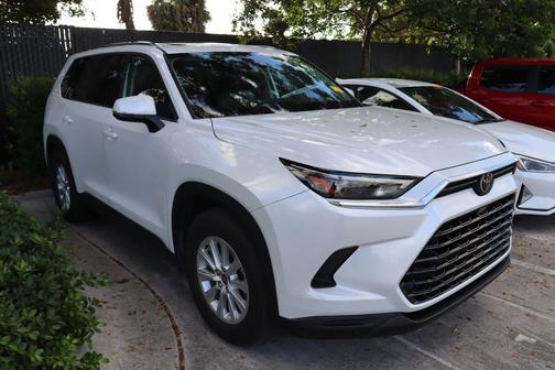 2025 Toyota Grand Highlander Hybrid XLE