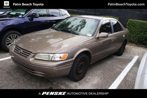 Sable Pearl 1999 Toyota Camry LE
