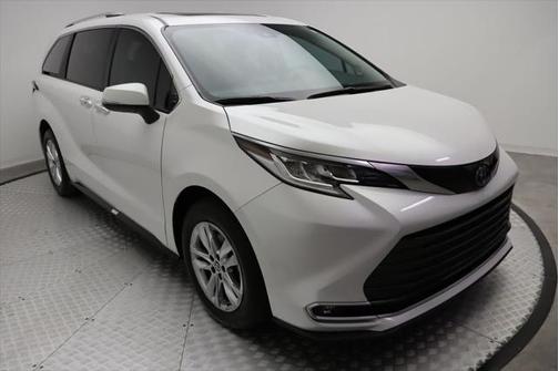 2024 Toyota Sienna Limited 7-Passenger