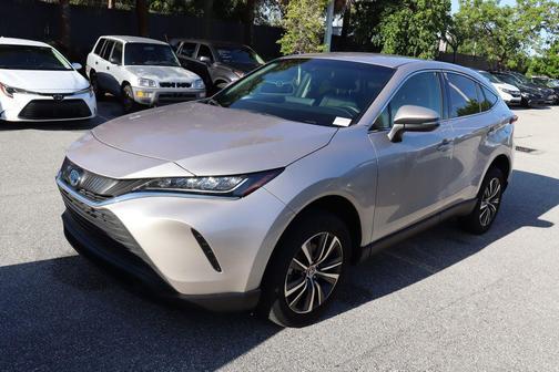 2022 Toyota Venza LE