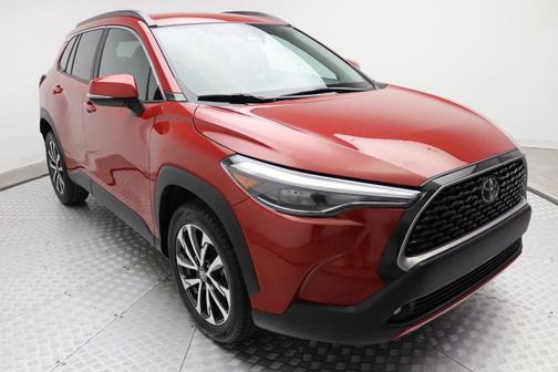 2024 Toyota Corolla Cross XLE