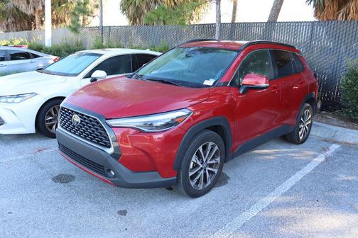 2024 Toyota Corolla Cross XLE