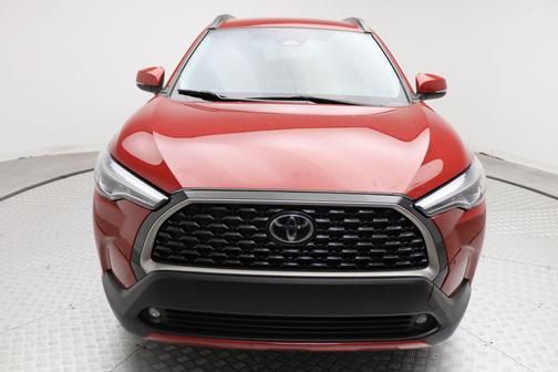 2024 Toyota Corolla Cross XLE