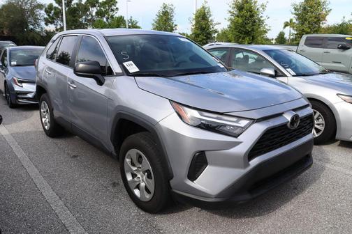 2023 Toyota RAV4 LE
