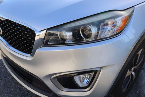 2016 Kia Sorento EX