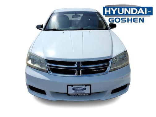 Bright White Clearcoat 2013 Dodge Avenger SE