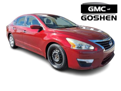 Cayenne Red Metallic 2014 Nissan Altima 2.5 S