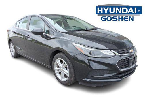 Mosaic Black Metallic 2017 Chevrolet Cruze LT
