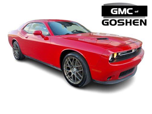 2015 Dodge Challenger SXT