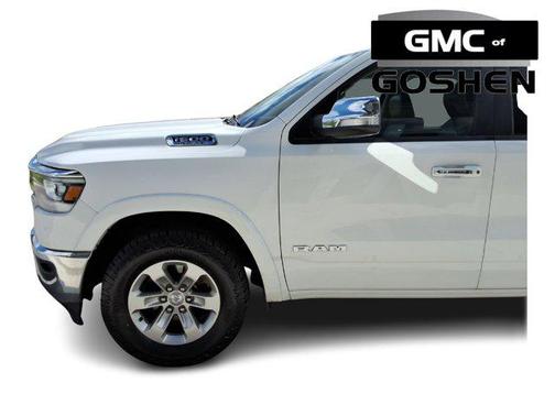 Bright White Clearcoat 2020 RAM 1500 Laramie