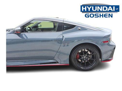 Stealth Gray/Super Black 2024 Nissan Z NISMO Auto