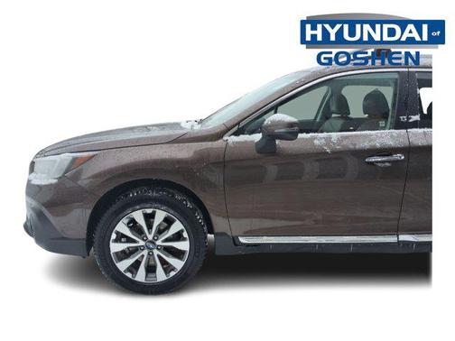 2019 Subaru Outback 2.5i Touring