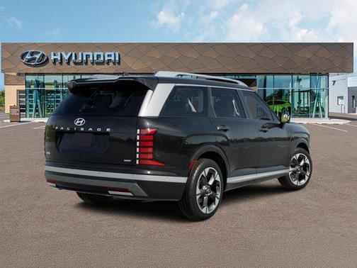 Abyss Black Pearl 2026 Hyundai Palisade Hybrid Limited