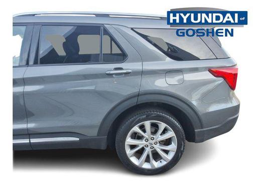 2022 Ford Explorer Platinum