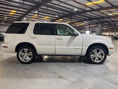 2010 Mercury Mountaineer Premier