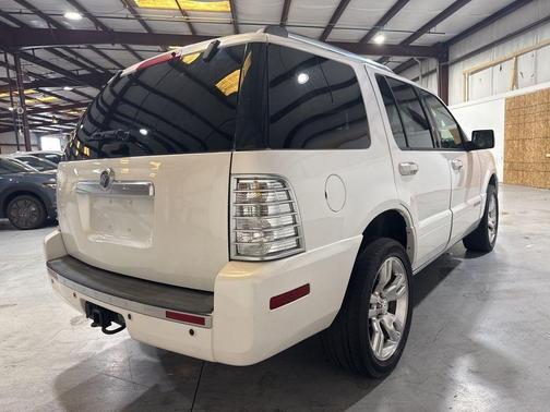 2010 Mercury Mountaineer Premier