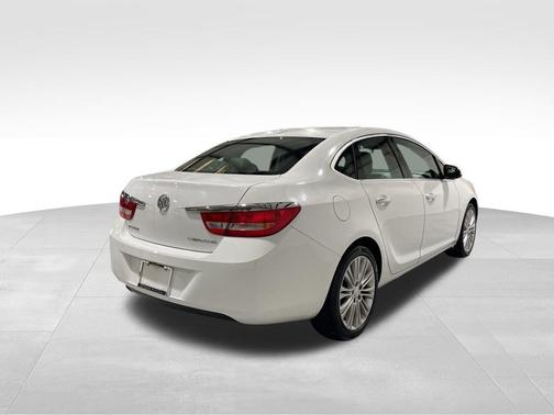 2013 Buick Verano Base