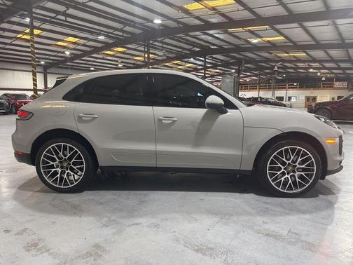 2021 Porsche Macan S