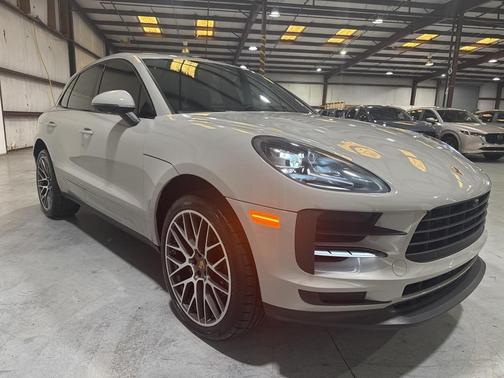 2021 Porsche Macan S