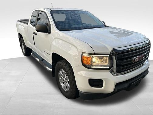 2017 GMC Canyon Base