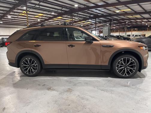 2025 Mazda CX-70 PHEV Premium Plus Package