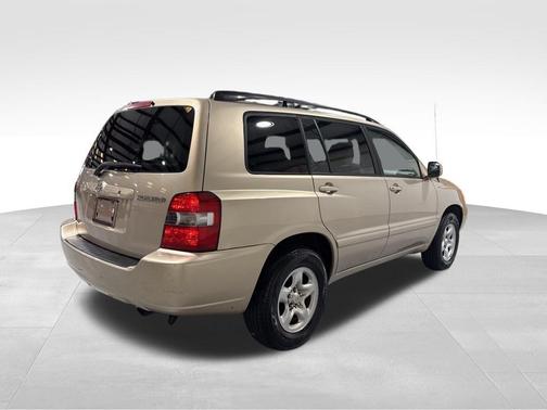 2006 Toyota Highlander Base w/o 3rd Row (A4)