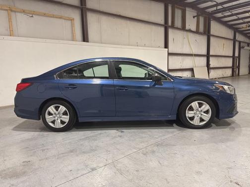 2019 Subaru Legacy 2.5i
