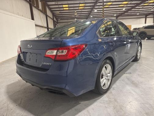 2019 Subaru Legacy 2.5i