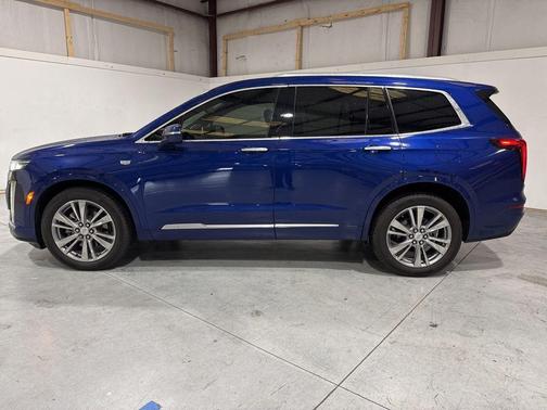 2023 Cadillac XT6 Premium Luxury AWD