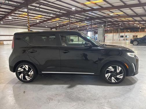 2023 Kia Soul GT-Line 2.0L