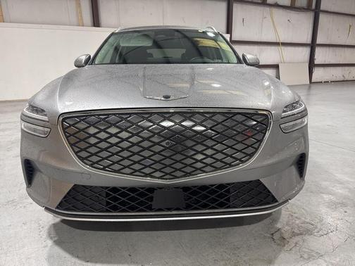 2023 Genesis Electrified GV70 Advanced