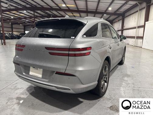 2023 Genesis Electrified GV70 Advanced