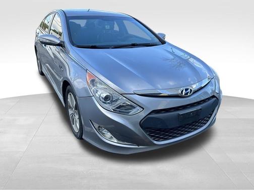 2015 Hyundai SONATA Hybrid Limited