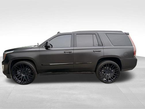 2017 Cadillac Escalade Platinum