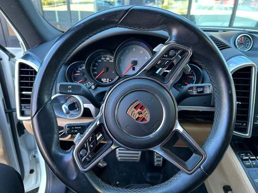2018 Porsche Cayenne S