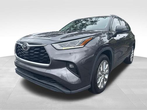 2022 Toyota Highlander Limited