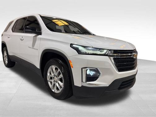 2023 Chevrolet Traverse LS