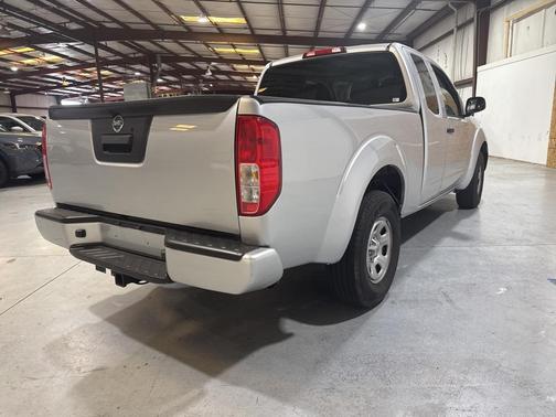 2017 Nissan Frontier S