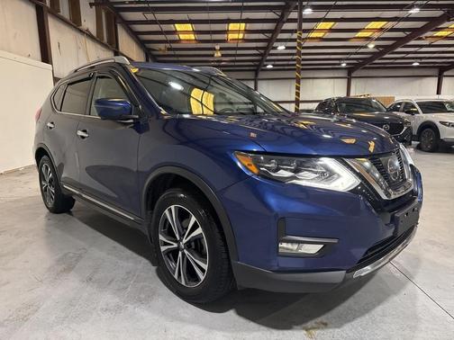 2017 Nissan Rogue SL